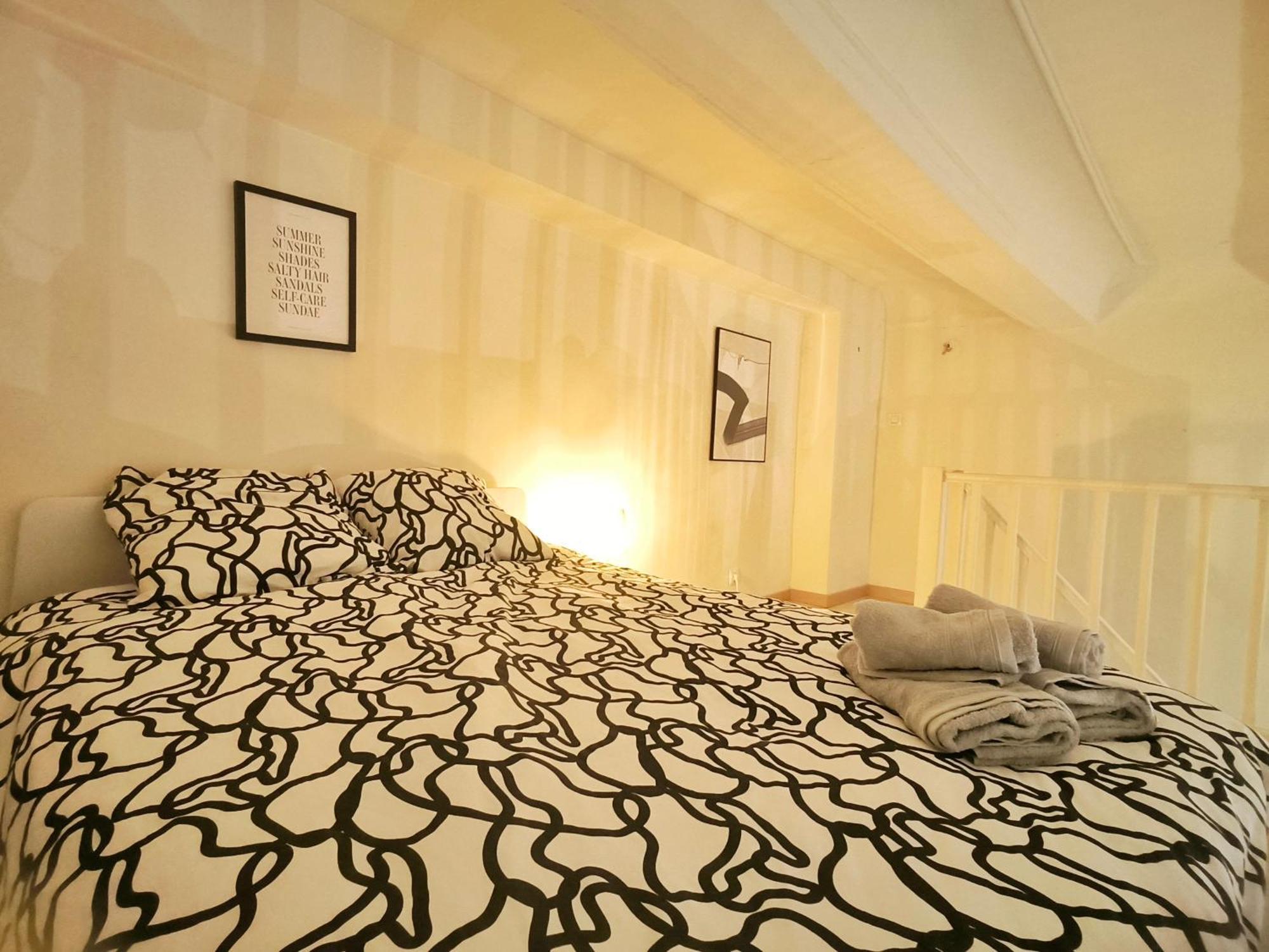Superbe Appartement Avec Jardin Quart Mazarin 엑상프로방스 외부 사진